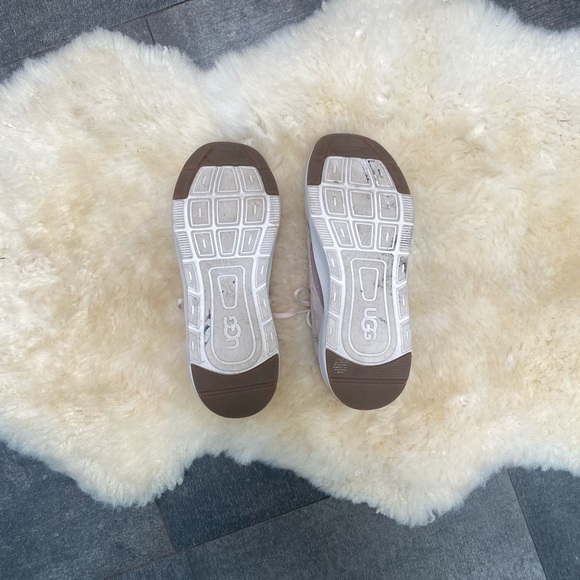 Women’s UGG sneaker - rose gold - Picture 3 of 3